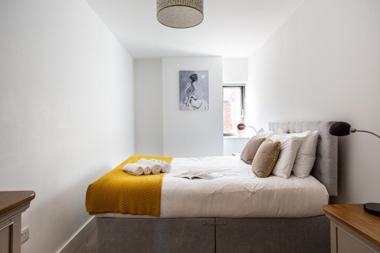 Modern Luxury Apartment, Sleeps 6, Best Location 贝尔法斯特 外观 照片